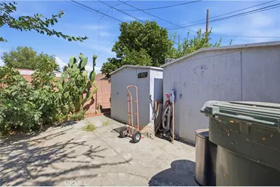 5017 Harbor, Commerce, CA 90040 - Photo 23