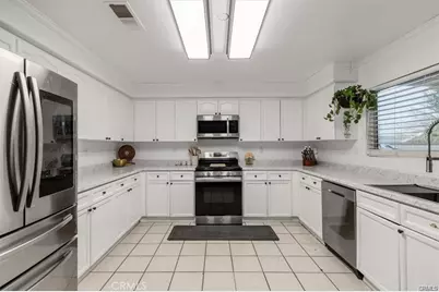 42252 Blueflax, Lancaster, CA 93536 - Photo 21