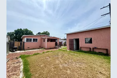 823 E 102nd, Los Angeles, CA 90002 - Photo 7