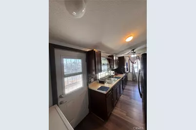 15325 F#16 Orange, Paramount, CA 90723 - Photo 11