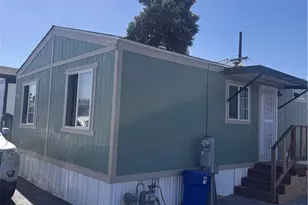 15325 F#16 Orange, Paramount, CA 90723 - Photo 1