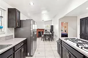 3050 W Ball Rd, Anaheim, CA 92804 - Photo 19
