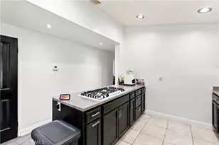 3050 W Ball Rd, Anaheim, CA 92804 - Photo 17