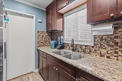 407 E Sunset, Long Beach, CA 90805 - Photo 3