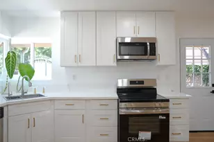 9243 Cayuga, Sun Valley, CA 91352 - Photo 17