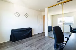 8317 Alameda St, Downey, CA 90242 - Photo 25