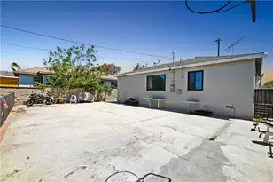 13215 Jarvis, Los Angeles, CA 90061 - Photo 19