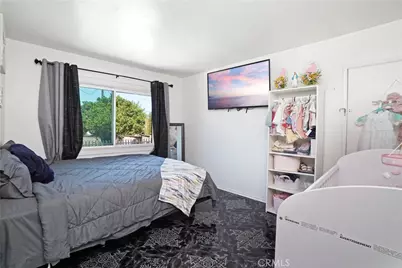 13215 Jarvis, Los Angeles, CA 90061 - Photo 15