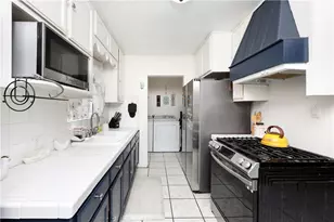 13215 Jarvis, Los Angeles, CA 90061 - Photo 9