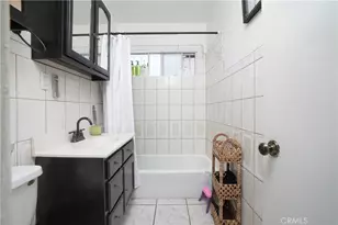 13215 Jarvis, Los Angeles, CA 90061 - Photo 17