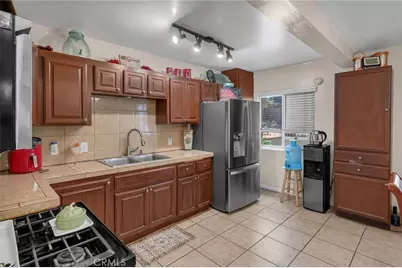 394 S Eucalyptus, Rialto, CA 92376 - Photo 19