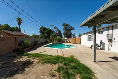 12256 Allegheny Street, Los Angeles, CA 91352 - Photo 9