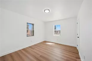 2114 N Bahama Ave, Los Angeles, CA 90059 - Photo 9