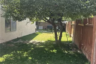 43525 Palos Way, Lancaster, CA 93535 - Photo 15