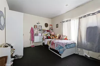 706 W 42nd, Los Angeles, CA 90037 - Photo 29