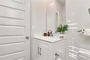 211 N Vincent Ave, West Covina, CA 91790 - Photo 21