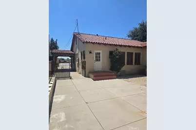 340 W 29th, San Bernardino, CA 92405 - Photo 3