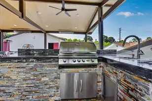 6754 S Garth, Los Angeles, CA 90056 - Photo 73