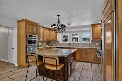 609 Ferrari, West Covina, CA 91791 - Photo 27