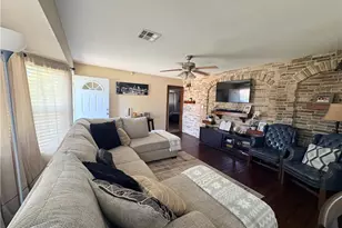 316 Western, Bakersfield, CA 93309 - Photo 3