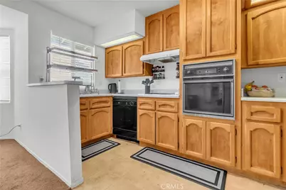 17014 Montecito, Victorville, CA 92395 - Photo 7