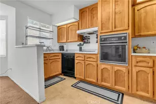 17014 Montecito, Victorville, CA 92395 - Photo 7