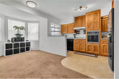 17014 Montecito, Victorville, CA 92395 - Photo 5
