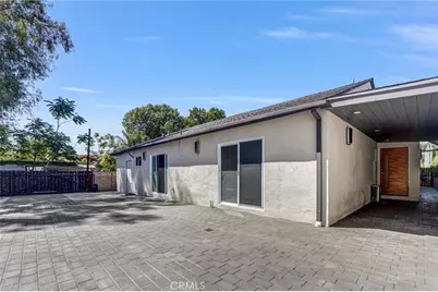 15012 Wyandotte, Los Angeles, CA 91405 - Photo 13