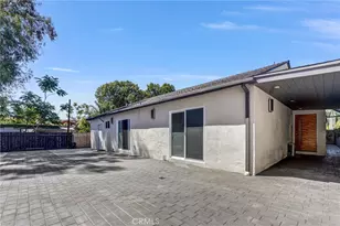15012 Wyandotte, Los Angeles, CA 91405 - Photo 13