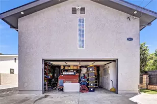 15012 Wyandotte, Los Angeles, CA 91405 - Photo 59