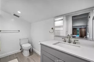 15012 Wyandotte, Los Angeles, CA 91405 - Photo 57