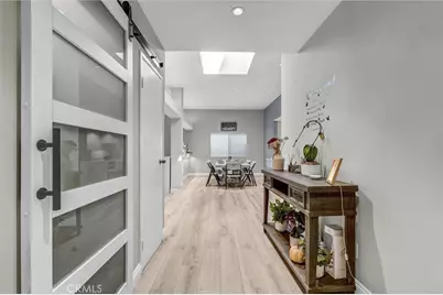 15012 Wyandotte, Los Angeles, CA 91405 - Photo 25
