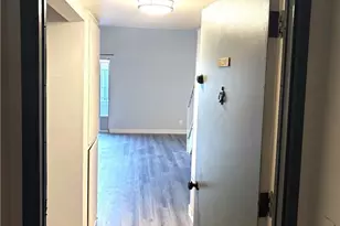5460 White Oak N D312, Los Angeles, CA 91316 - Photo 11