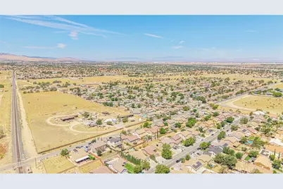 36632 Oak Hill Street, Palmdale, CA 93552 - Photo 49