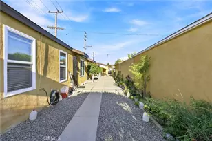 5115 Loma Vista, Maywood, CA 90270 - Photo 9