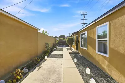 5115 Loma Vista, Maywood, CA 90270 - Photo 7