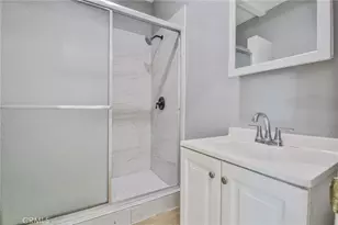 1471 E 41st, Los Angeles, CA 90011 - Photo 11
