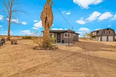70424 Cielito, 29 Palms MCB, CA 92277 - Photo 3