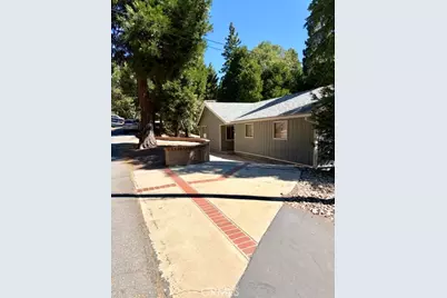 1163 Jungfrau, Crestline, CA 92325 - Photo 9