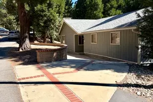 1163 Jungfrau, Crestline, CA 92325 - Photo 9