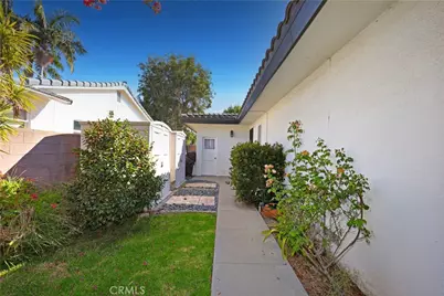 8635 Muller, Downey, CA 90241 - Photo 33