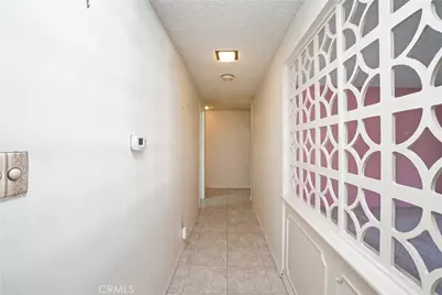 8635 Muller, Downey, CA 90241 - Photo 19