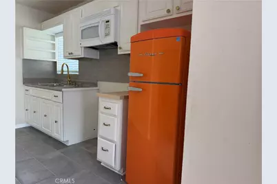 8995 Alexander, South Gate, CA 90280 - Photo 7