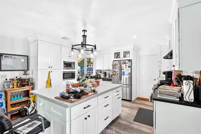 1215 Dickenson, Upland, CA 91786 - Photo 9