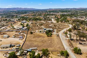 22201 Alviso, Perris, CA 92570 - Photo 27