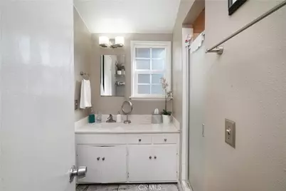 7211 Glencliff, Downey, CA 90240 - Photo 17