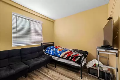 651 E 53rd, Los Angeles, CA 90011 - Photo 15