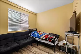 651 E 53rd, Los Angeles, CA 90011 - Photo 15