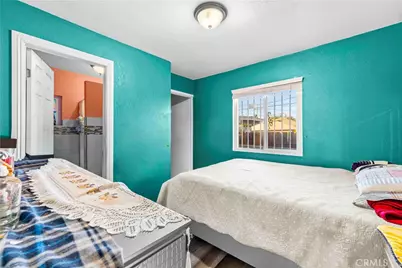 651 E 53rd, Los Angeles, CA 90011 - Photo 11