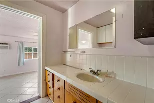 535 E Valencia St, Rialto, CA 92376 - Photo 15